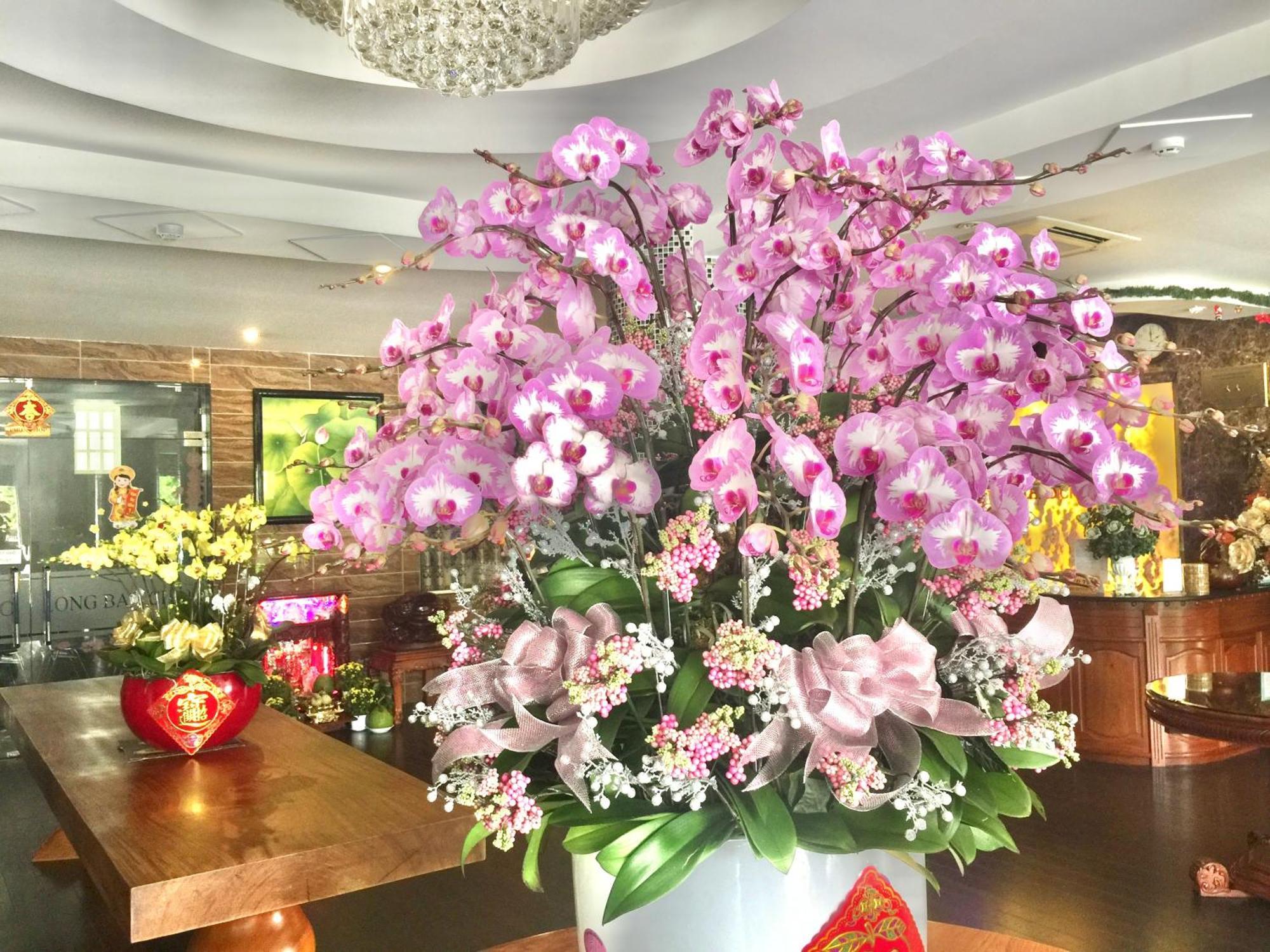 隆宝洲酒店 Thu Dau Mot 外观 照片